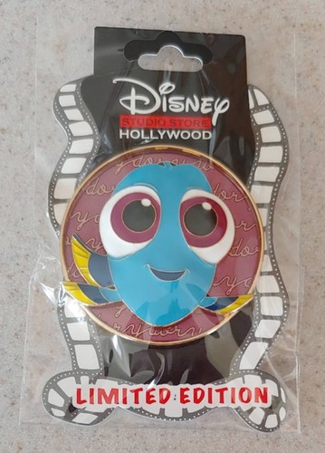 Disney pin dssh - baby, dory